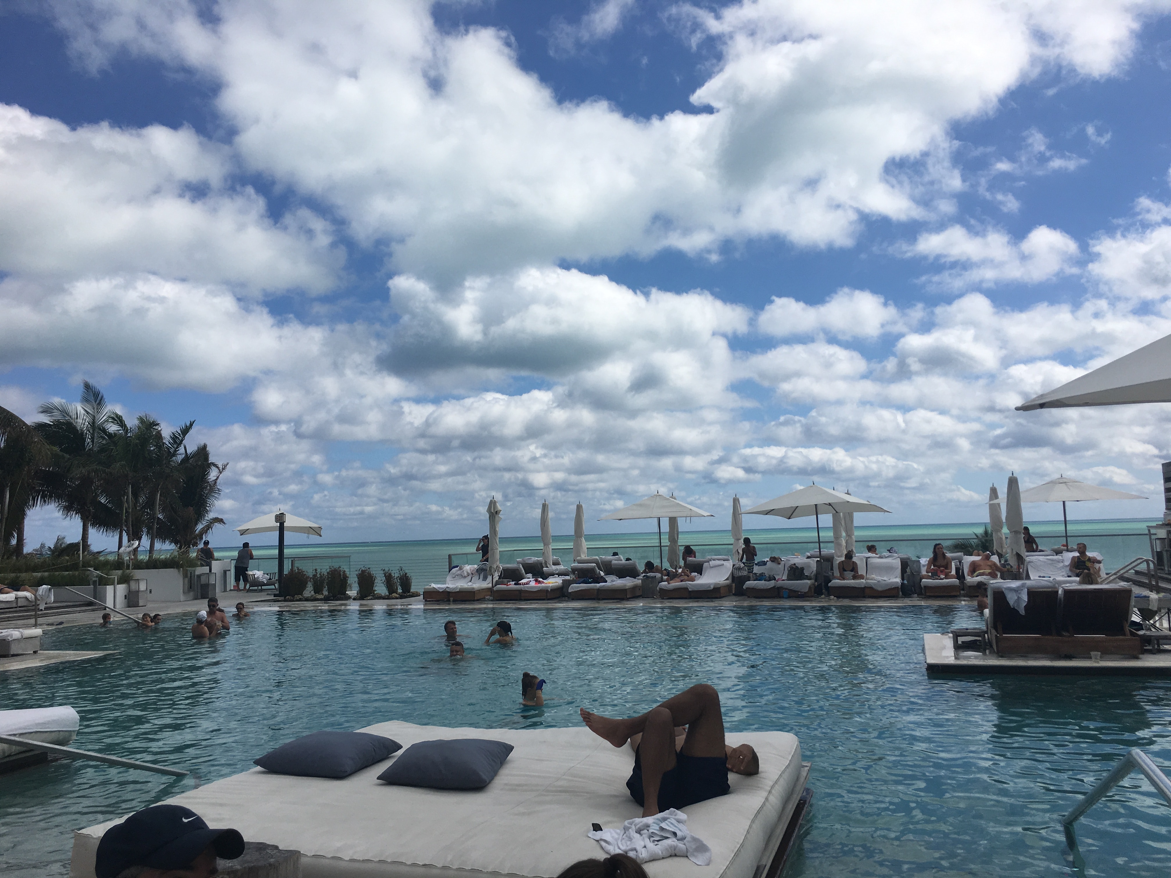 Best Miami Pool Parties for your Bachelor Party